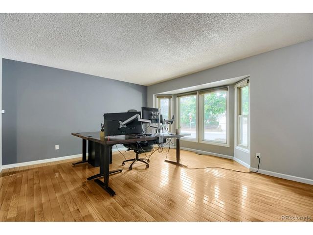 6007 W Pacific Cir, Lakewood, CO 80227