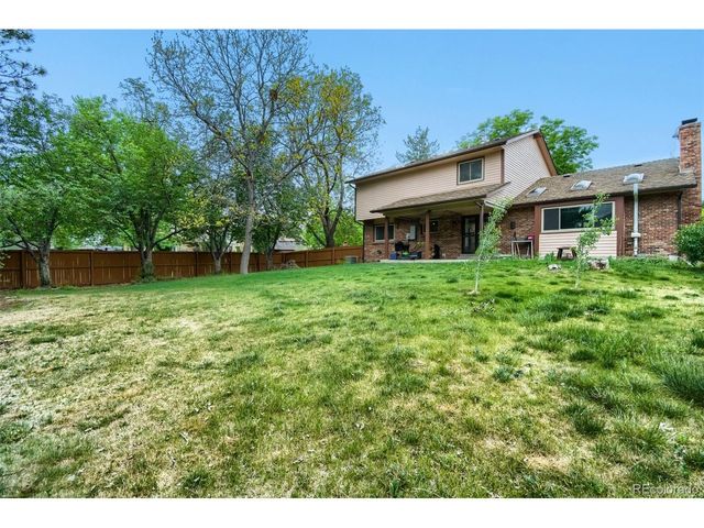 6007 W Pacific Cir, Lakewood, CO 80227
