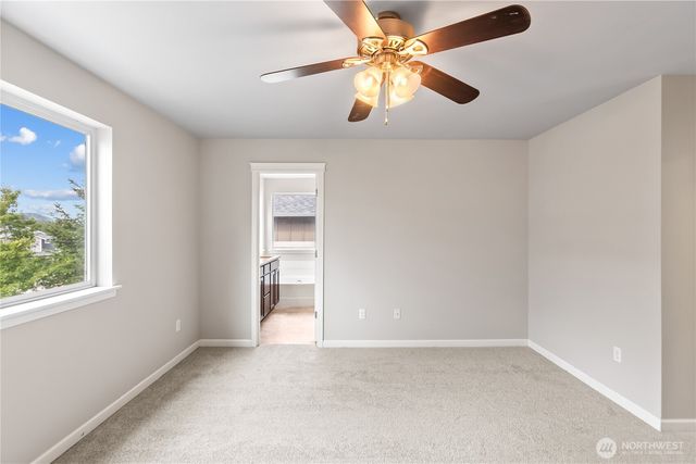 3833 Westar Avenue SW, Bremerton, WA 98312