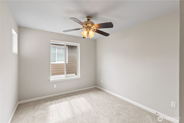 3833 Westar Avenue SW, Bremerton, WA 98312