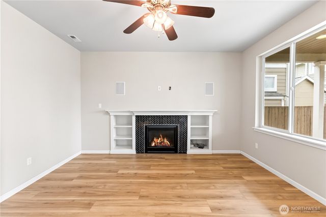 3833 Westar Avenue SW, Bremerton, WA 98312