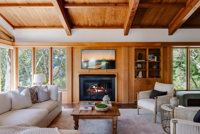 899 Calabasas Road, Watsonville, CA 95076