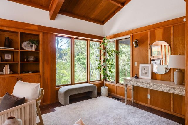899 Calabasas Road, Watsonville, CA 95076