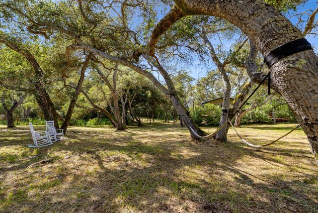 899 Calabasas Road, Watsonville, CA 95076