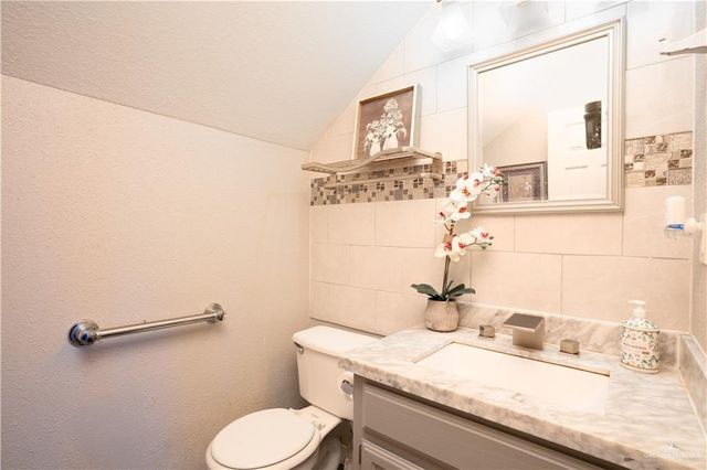 2806 N Augusta National Drive, Harlingen, TX 78550