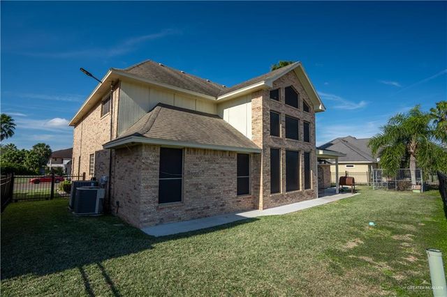 2806 N Augusta National Drive, Harlingen, TX 78550