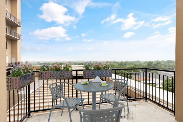 4611 Travis Street 801B, Dallas, TX 75205