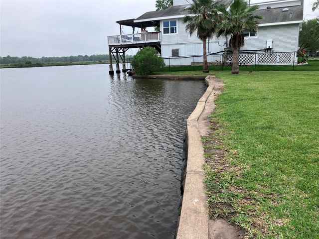 4408 Island Drive, Dickinson, TX 77539