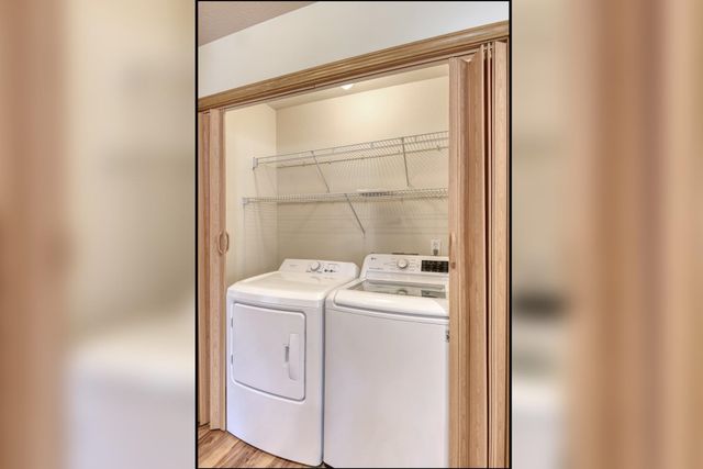 205 S Tschirley Rd, Greenacres, WA 99016