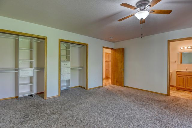 205 S Tschirley Rd, Greenacres, WA 99016