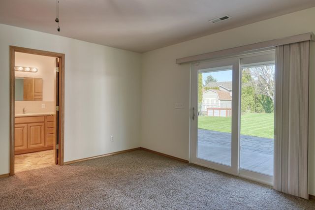 205 S Tschirley Rd, Greenacres, WA 99016