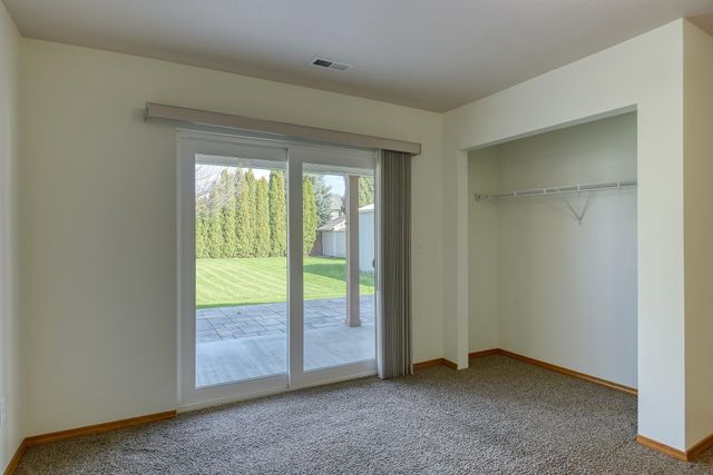 205 S Tschirley Rd, Greenacres, WA 99016