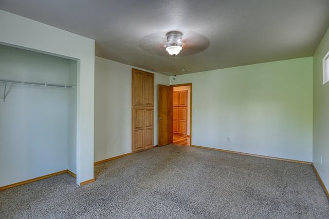 205 S Tschirley Rd, Greenacres, WA 99016