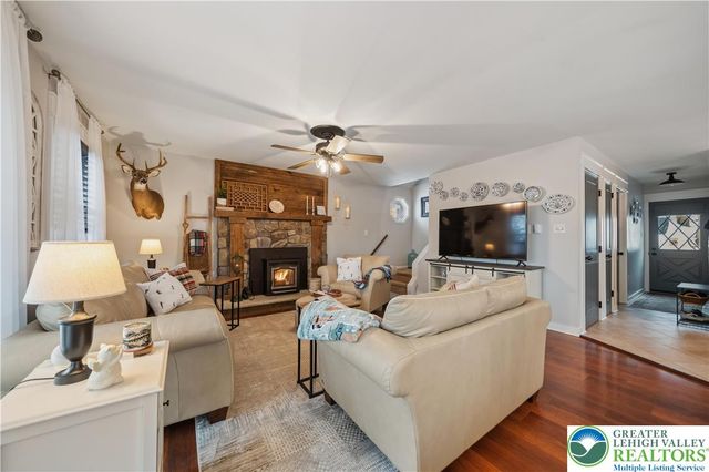 175 Deer Trail Drive, Chestnuthill Twp, PA 18353