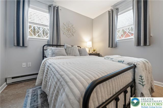 175 Deer Trail Drive, Chestnuthill Twp, PA 18353