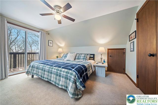 175 Deer Trail Drive, Chestnuthill Twp, PA 18353