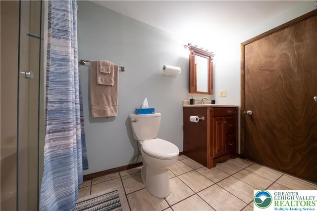 175 Deer Trail Drive, Chestnuthill Twp, PA 18353