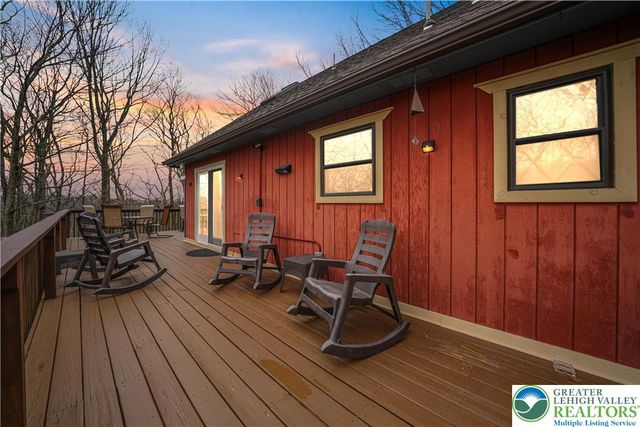 175 Deer Trail Drive, Chestnuthill Twp, PA 18353