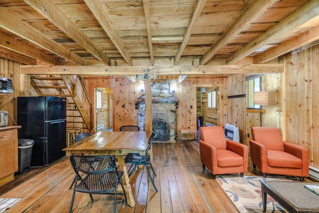 57 Hemlock Ridge LN, Catawba, VA 24070