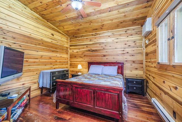 57 Hemlock Ridge LN, Catawba, VA 24070