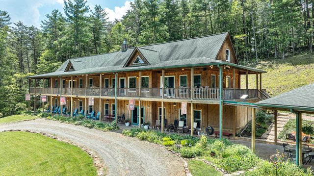 57 Hemlock Ridge LN, Catawba, VA 24070