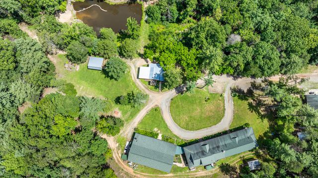 57 Hemlock Ridge LN, Catawba, VA 24070