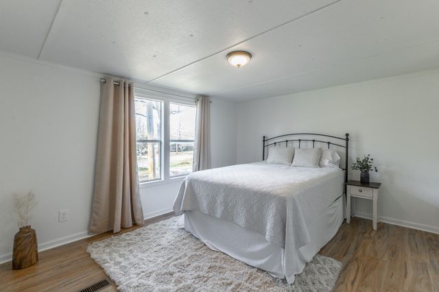 13728 S Tonja Lane, Soddy Daisy, TN 37379