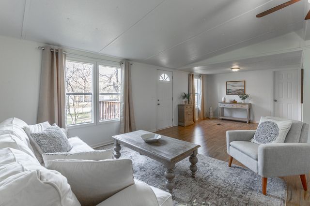 13728 S Tonja Lane, Soddy Daisy, TN 37379