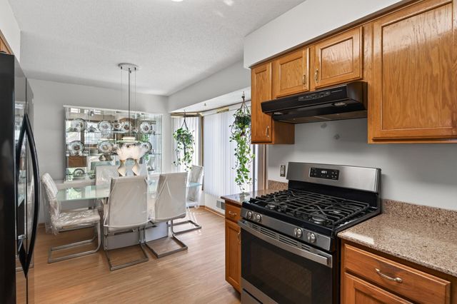 3838 Dupont Avenue N, Minneapolis, MN 55412