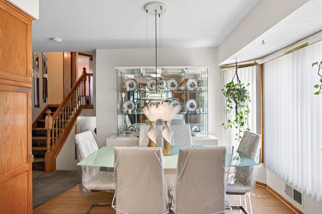 3838 Dupont Avenue N, Minneapolis, MN 55412