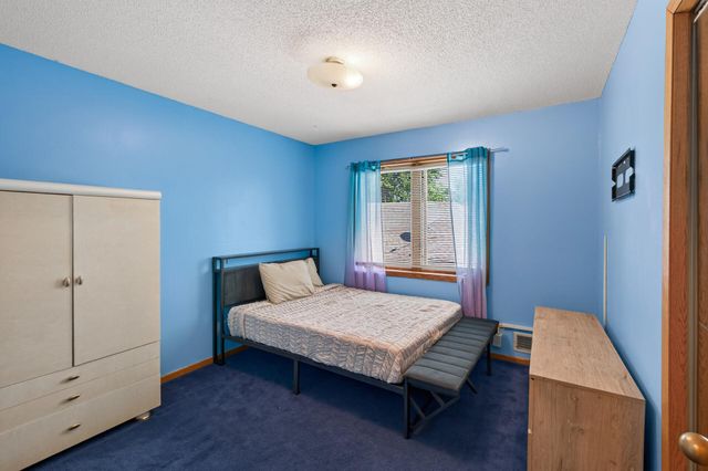 3838 Dupont Avenue N, Minneapolis, MN 55412