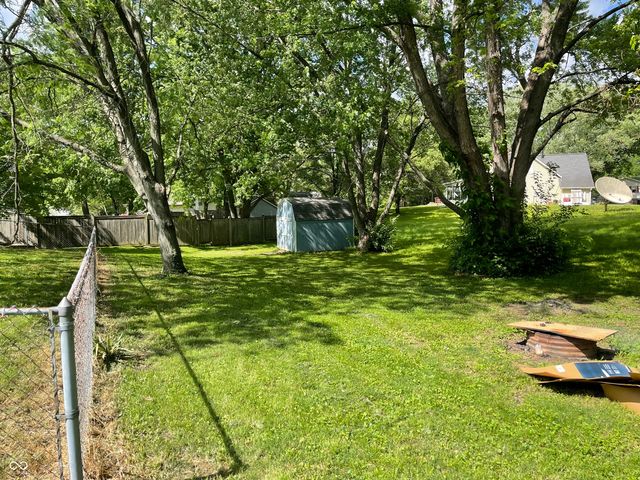 1737 Brer Rabbit Drive, Greenwood, IN 46143