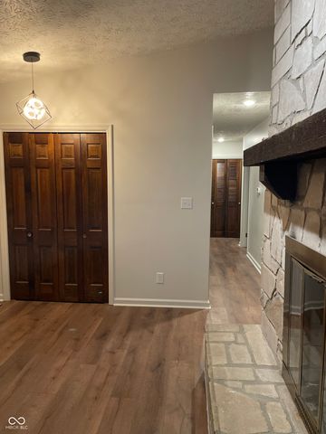 1737 Brer Rabbit Drive, Greenwood, IN 46143