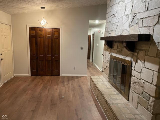 1737 Brer Rabbit Drive, Greenwood, IN 46143