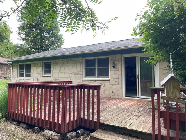 1737 Brer Rabbit Drive, Greenwood, IN 46143