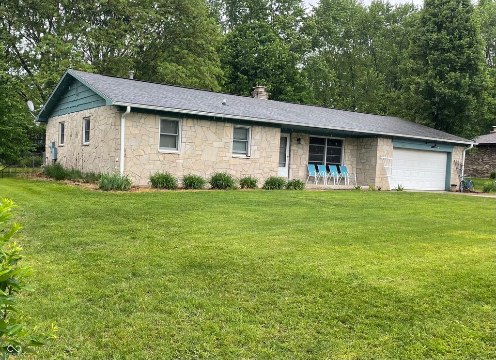 1737 Brer Rabbit Drive, Greenwood, IN 46143