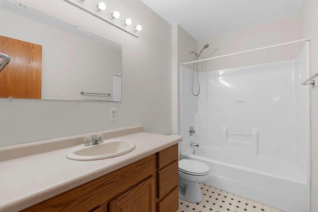 210 RIVER STREET, Neenah, WI 54956