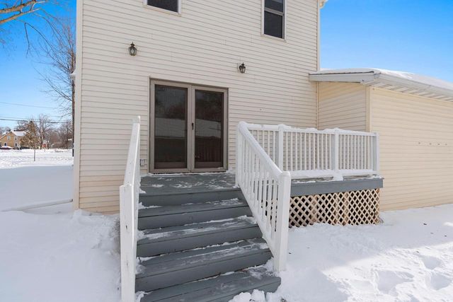 210 RIVER STREET, Neenah, WI 54956