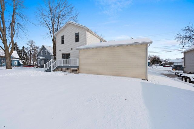 210 RIVER STREET, Neenah, WI 54956