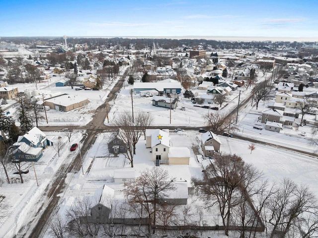 210 RIVER STREET, Neenah, WI 54956