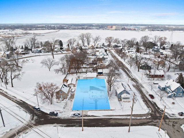 210 RIVER STREET, Neenah, WI 54956