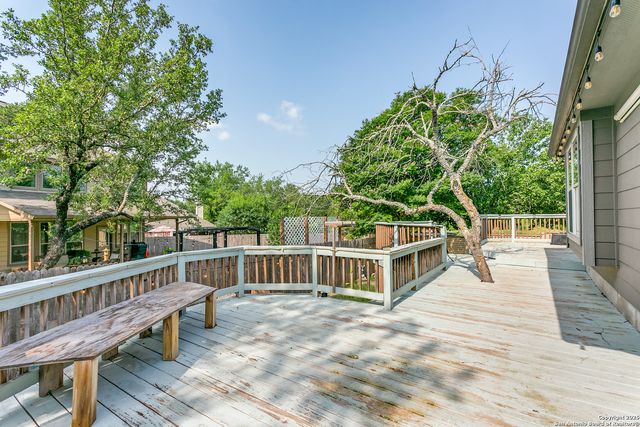 1002 alpine pond, San Antonio, TX 78260