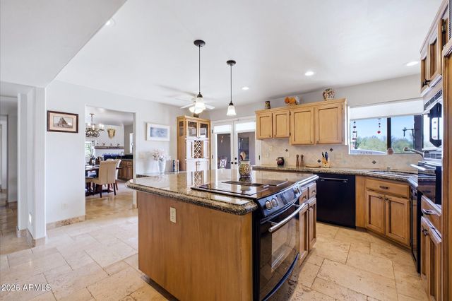9427 E HERE TO THERE Drive, Carefree, AZ 85377
