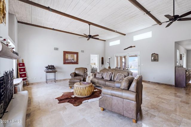 9427 E HERE TO THERE Drive, Carefree, AZ 85377