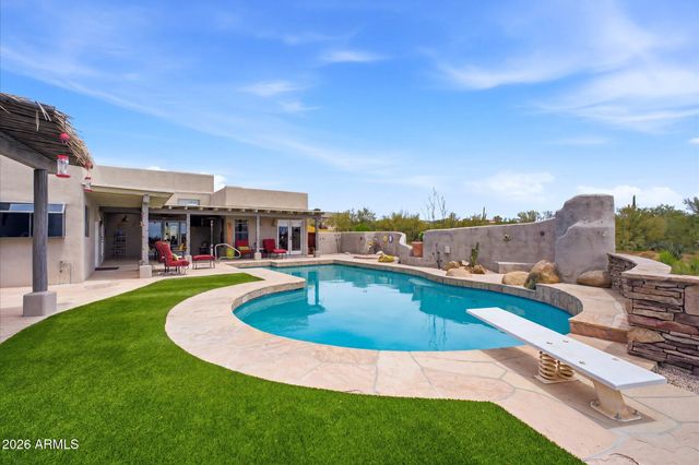 9427 E HERE TO THERE Drive, Carefree, AZ 85377