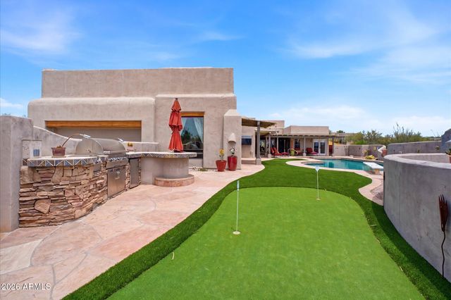 9427 E HERE TO THERE Drive, Carefree, AZ 85377