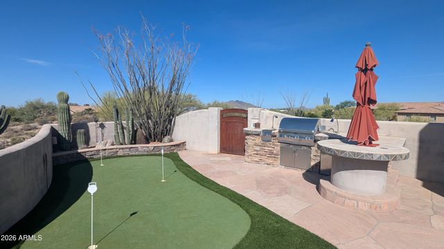 9427 E HERE TO THERE Drive, Carefree, AZ 85377