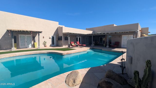 9427 E HERE TO THERE Drive, Carefree, AZ 85377