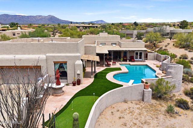 9427 E HERE TO THERE Drive, Carefree, AZ 85377