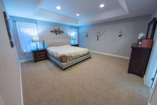 3411 Tralee Lane NE, Rochester, MN 55906